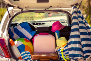 préparer sa voiture pour l'été et gérer les espaces dans le coffre avant les grandes vacances 2017